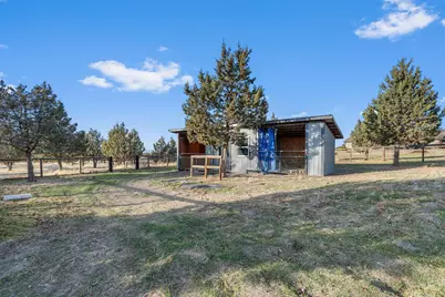 9001 SW Desert Sage Lane, Powell Butte, OR 97753 - Photo 27