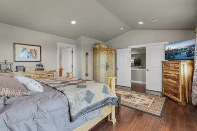 9001 SW Desert Sage Lane, Powell Butte, OR 97753 - Photo 17