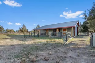 9001 SW Desert Sage Ln, Powell Butte, OR 97753 - Photo 25