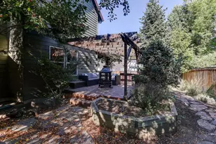 1494 NE Rumgay Ln, Bend, OR 97701 - Photo 35