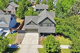 1494 NE Rumgay Ln, Bend, OR 97701 - Photo 3