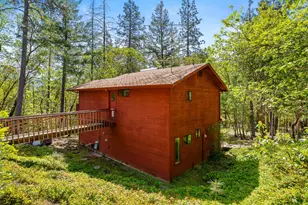 1610 Jumpoff Joe Creek Rd, Grants Pass, OR 97526 - Photo 37