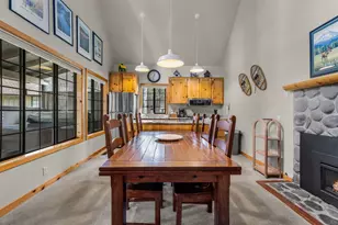 57505 Circle 4 Ln, Sunriver, OR 97707 - Photo 13