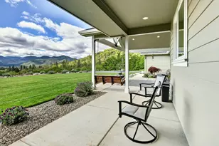 1455 Sardine Creek, Gold Hill, OR 97525 - Photo 13