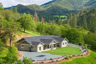 1455 Sardine Creek, Gold Hill, OR 97525 - Photo 5