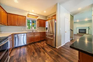 3036 Gary Dr, Medford, OR 97504 - Photo 11