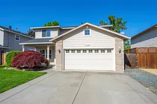 3036 Gary Dr, Medford, OR 97504 - Photo 3