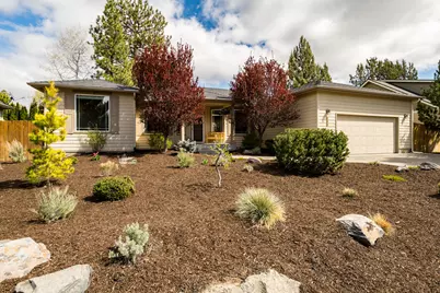 800 SE Shadowood Drive, Bend, OR 97702 - Photo 1