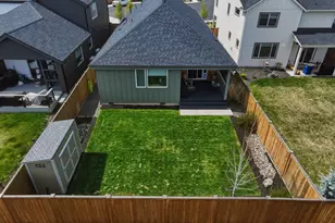 20546 Aberdeen Ct, Bend, OR 97702 - Photo 31