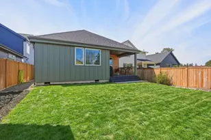 20546 Aberdeen Ct, Bend, OR 97702 - Photo 29