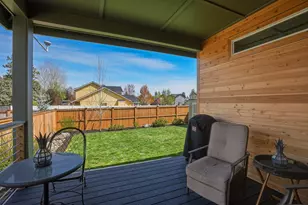 20546 Aberdeen Ct, Bend, OR 97702 - Photo 27