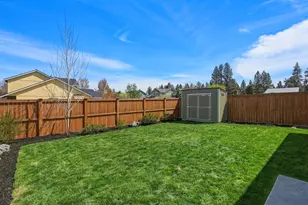 20546 Aberdeen Ct, Bend, OR 97702 - Photo 31