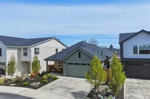 20546 Aberdeen Ct, Bend, OR 97702 - Photo 39