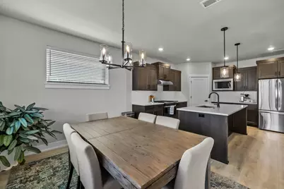 20850 SE Delta Drive, Bend, OR 97702 - Photo 9