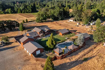 6375 Lake Shore Drive, Selma, OR 97538 - Photo 33