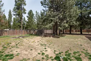 15886 Wright Ave, La Pine, OR 97739 - Photo 17