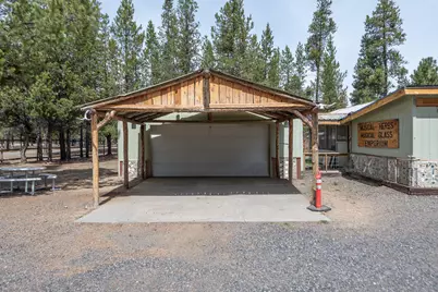15886 Wright Avenue, La Pine, OR 97739 - Photo 3