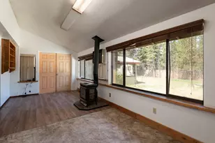 15886 Wright Ave, La Pine, OR 97739 - Photo 19