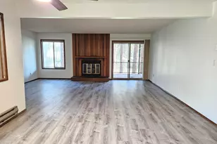 821 E Desperado Trail, Sisters, OR 97759 - Photo 3