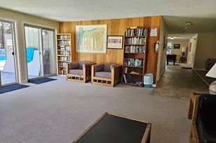 821 E Desperado Trail, Sisters, OR 97759 - Photo 27