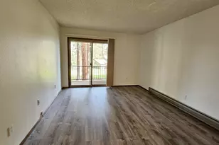 821 E Desperado Trail, Sisters, OR 97759 - Photo 11