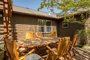2955 N W Bordeaux Ln, Bend, OR 97703 - Photo 31