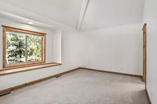 61015 River Bluff Trail, Bend, OR 97702 - Photo 55