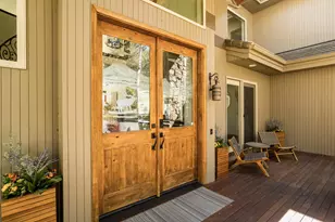 61015 River Bluff Trail, Bend, OR 97702 - Photo 9