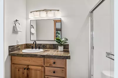 61015 River Bluff Trail, Bend, OR 97702 - Photo 53