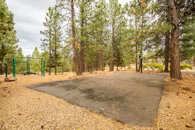 61015 River Bluff Trail, Bend, OR 97702 - Photo 79