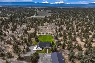 19250 Innes Market Rd, Bend, OR 97703 - Photo 35