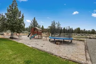 19250 Innes Market Rd, Bend, OR 97703 - Photo 23