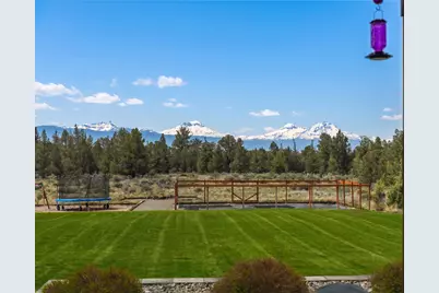 19250 Innes Market Road, Bend, OR 97703 - Photo 9