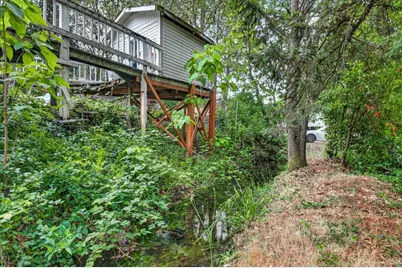 1635 NE Beacon Drive, Grants Pass, OR 97526 - Photo 53