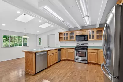 1635 NE Beacon Drive, Grants Pass, OR 97526 - Photo 17