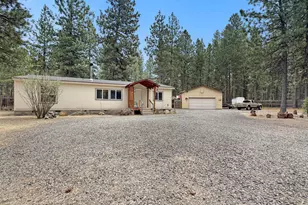 51720 Pine Loop Dr, La Pine, OR 97739 - Photo 3