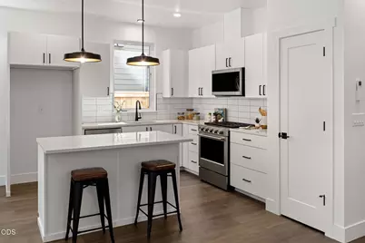 1035 W Linda Avenue #Lot 38, Sisters, OR 97759 - Photo 13