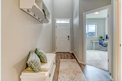 61593 SE Lorenzo Drive, Bend, OR 97702 - Photo 3