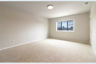 61593 SE Lorenzo Drive, Bend, OR 97702 - Photo 11