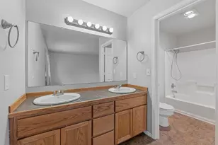 2213 NW Ivy Ave, Redmond, OR 97756 - Photo 13