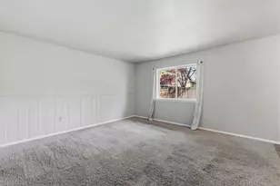 2213 NW Ivy Ave, Redmond, OR 97756 - Photo 11