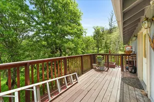 37 Firehouse Ln, Shady Cove, OR 97539 - Photo 23