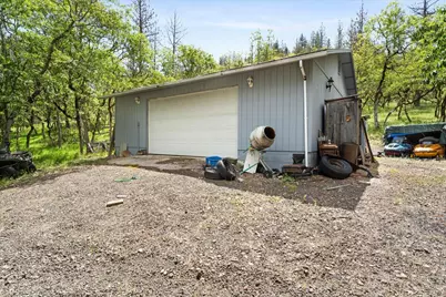 37 Firehouse Lane, Shady Cove, OR 97539 - Photo 25