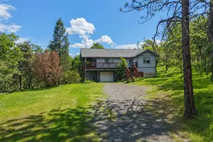 37 Firehouse Ln, Shady Cove, OR 97539 - Photo 29