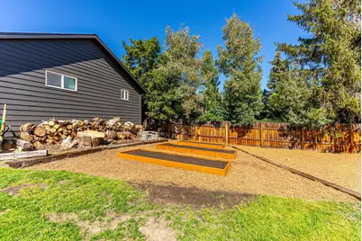 63276 Eastview Drive, Bend, OR 97701 - Photo 43