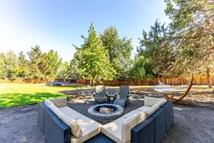 63276 Eastview Dr, Bend, OR 97701 - Photo 39