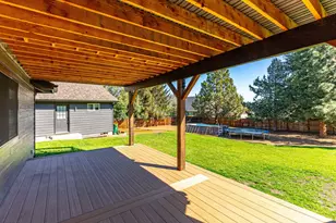 63276 Eastview Dr, Bend, OR 97701 - Photo 35