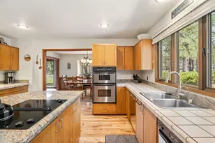 17866 Grouse Ln, Sunriver, OR 97707 - Photo 15
