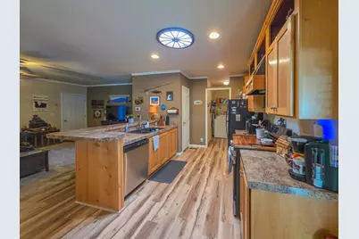 537 Thompson Creek Road #UNIT 16, Jacksonville, OR 97530 - Photo 15