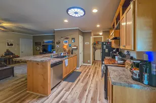 537 Thompson Creek Rd, Jacksonville, OR 97530 - Photo 15